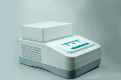 Programmable Heating Cooling Shaking Dry Bath