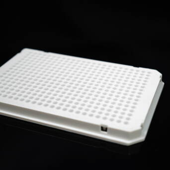384 dołkowe białe płytki do PCR z pół kołnierzem do użytku na termocyklerze Light Cycler 480 II Roche, 5x10szt/50szt